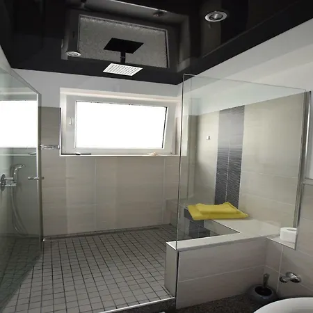 Ferienwohnung Markowski Apartment Düsseldorf